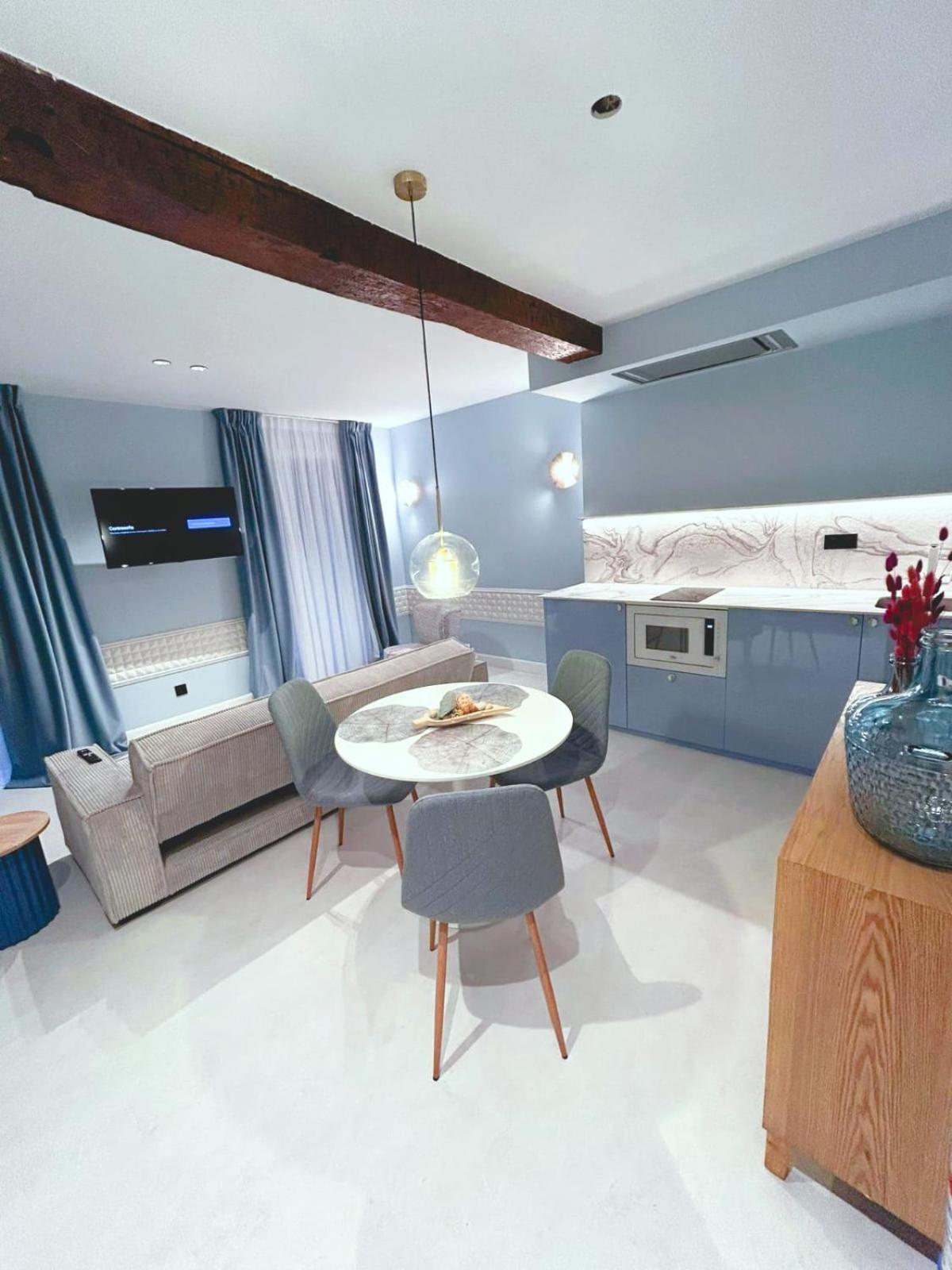 Lemon Suites Santander Ruang foto