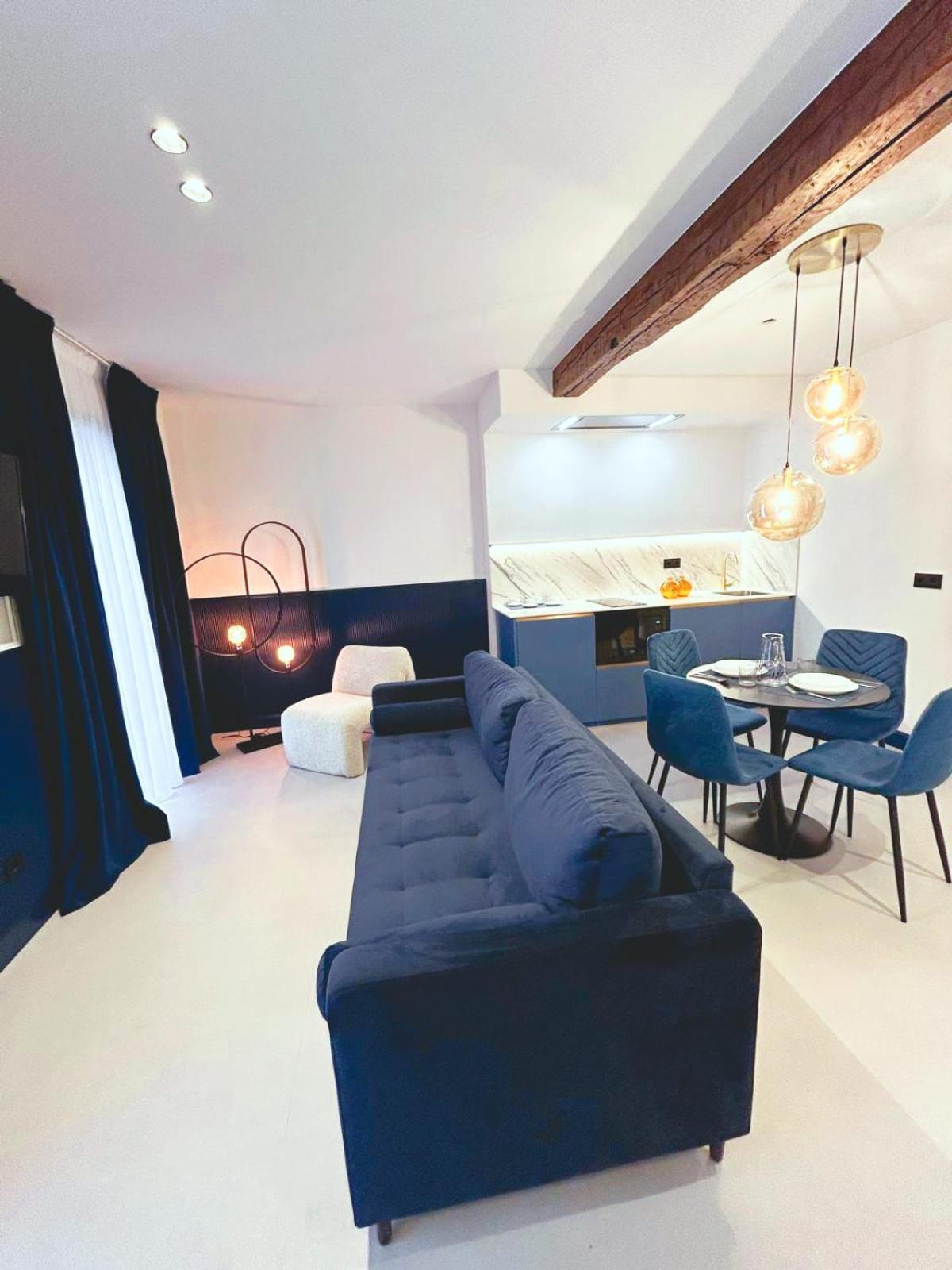 Lemon Suites Santander Ruang foto
