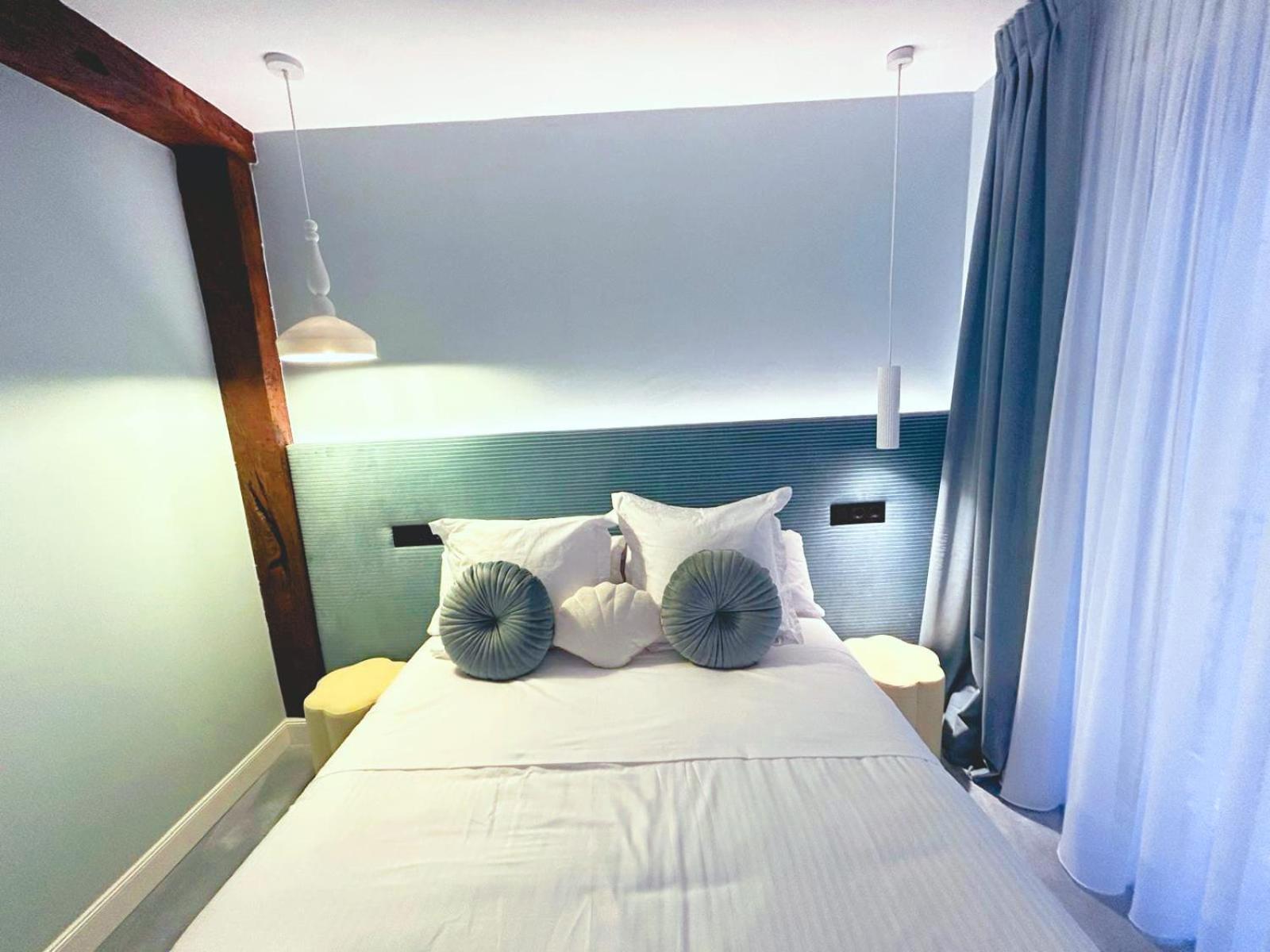 Lemon Suites Santander Bagian luar foto
